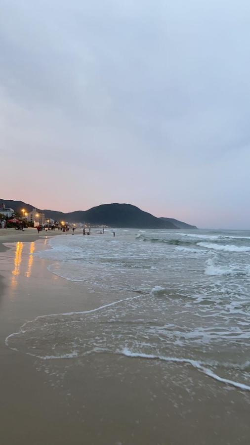 Apartamento Em Frente Ao Mar Apartment Florianópolis Екстериор снимка